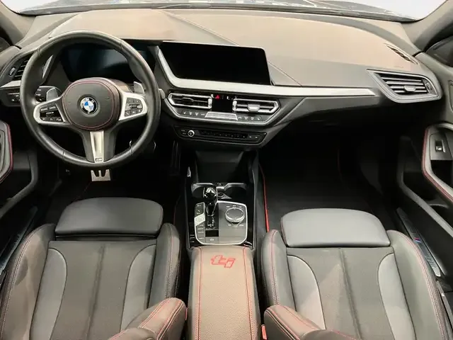 BMW 128