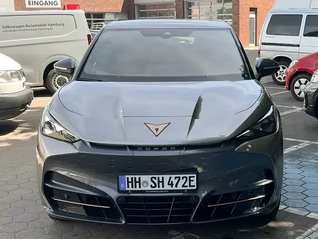 CUPRA Tavascan