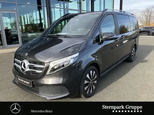 Mercedes-Benz V 250