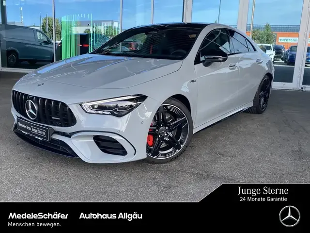 Mercedes-Benz CLA 45 AMG