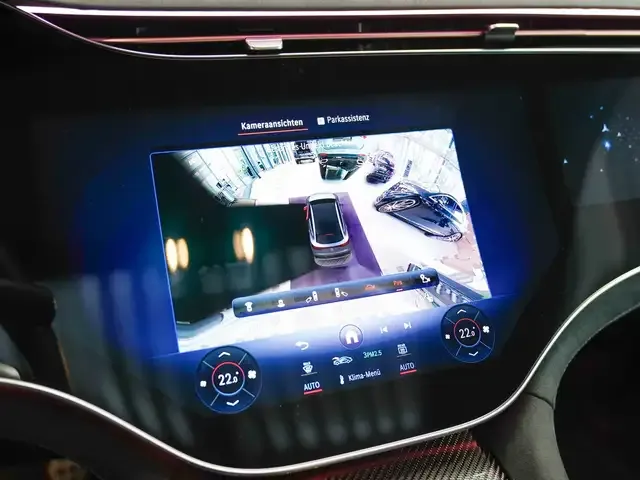 Mercedes-Benz EQE 500