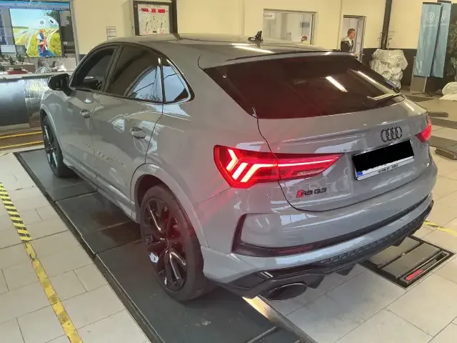 Audi RS Q3