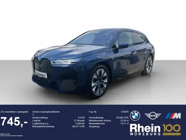 BMW iX