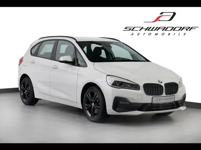 BMW 218