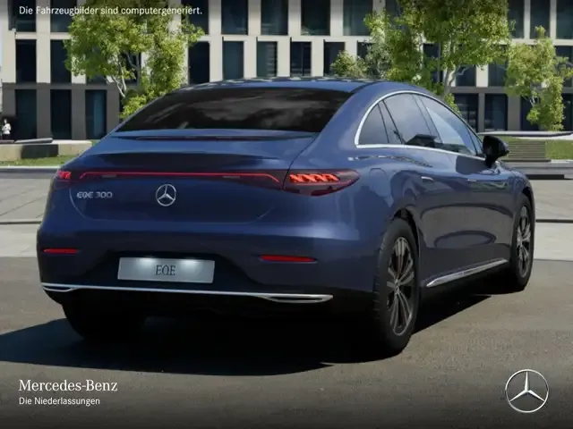 Mercedes-Benz EQE 300