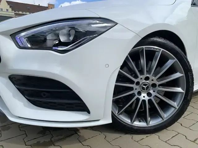 Mercedes-Benz CLA 250