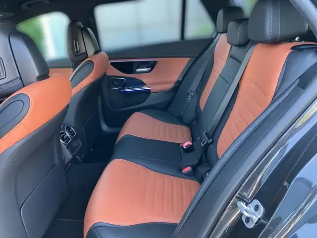 Mercedes-Benz C 220