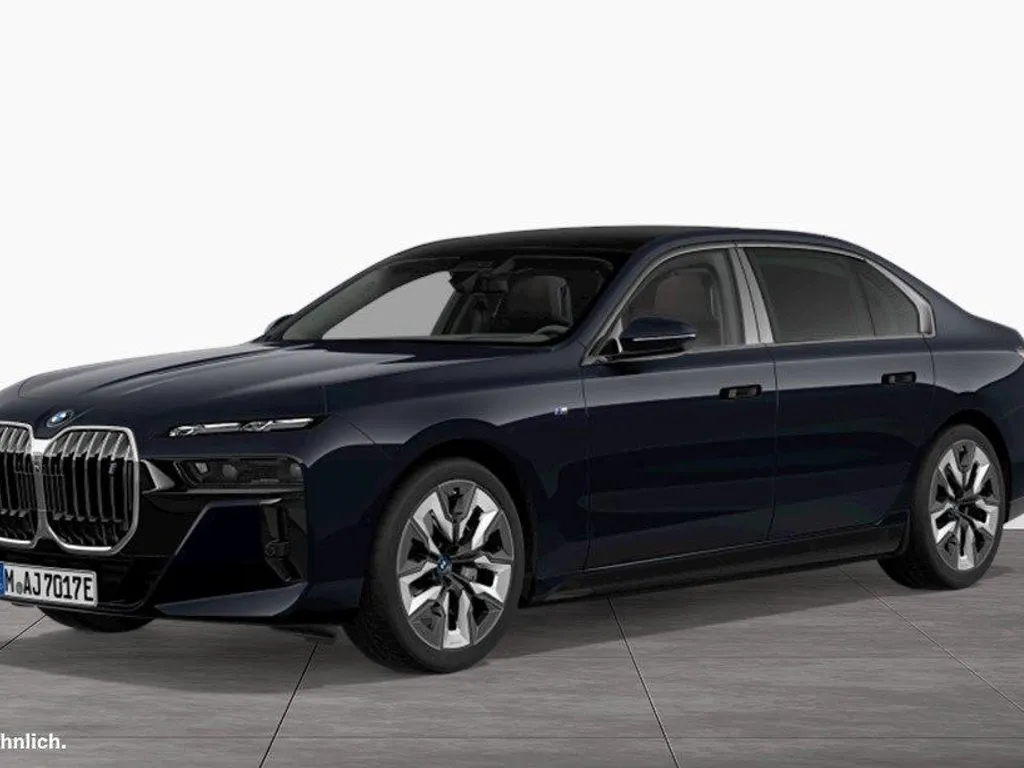 BMW i7