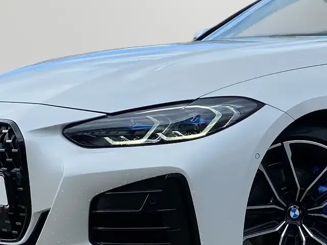 BMW 440