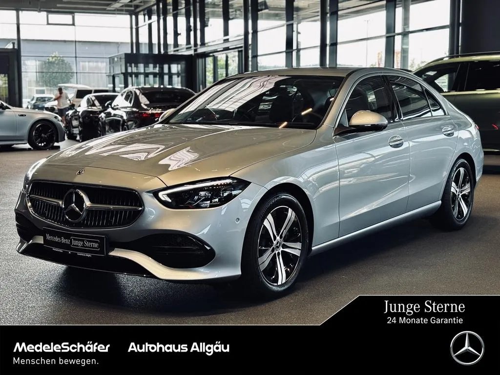 Mercedes-Benz C 180