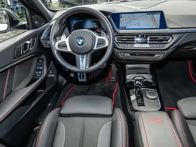 BMW 128