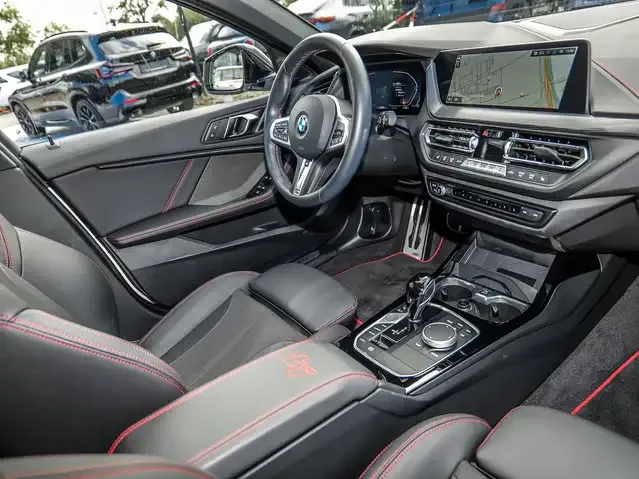 BMW 128