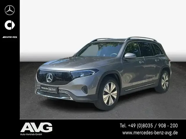 Mercedes-Benz EQB 300
