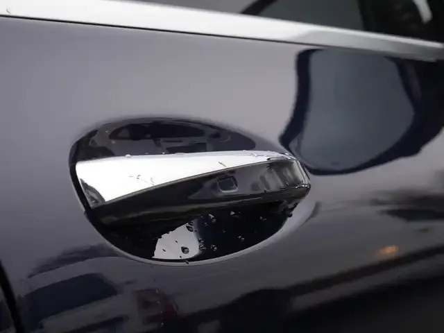 Mercedes-Benz EQC 400