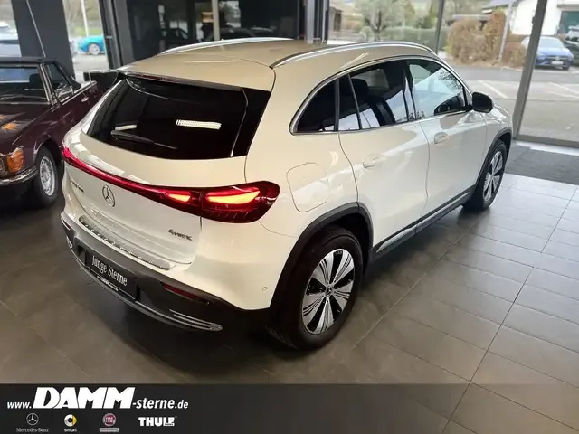 Mercedes-Benz EQA 300