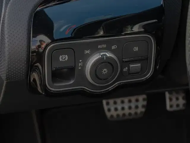 Mercedes-Benz A 35 AMG