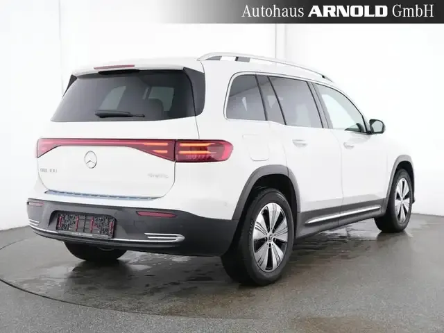 Mercedes-Benz EQB 300