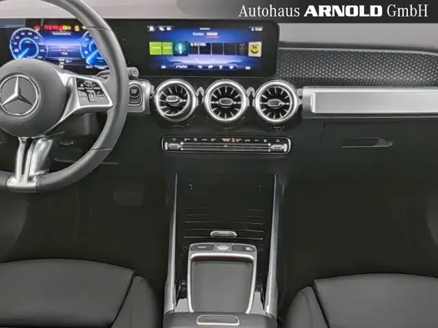 Mercedes-Benz EQB 300