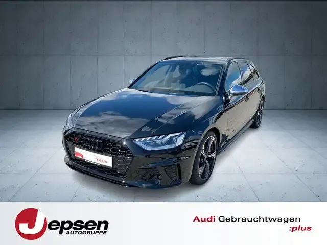 Audi S4