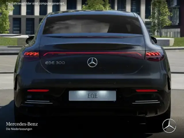Mercedes-Benz EQE 300