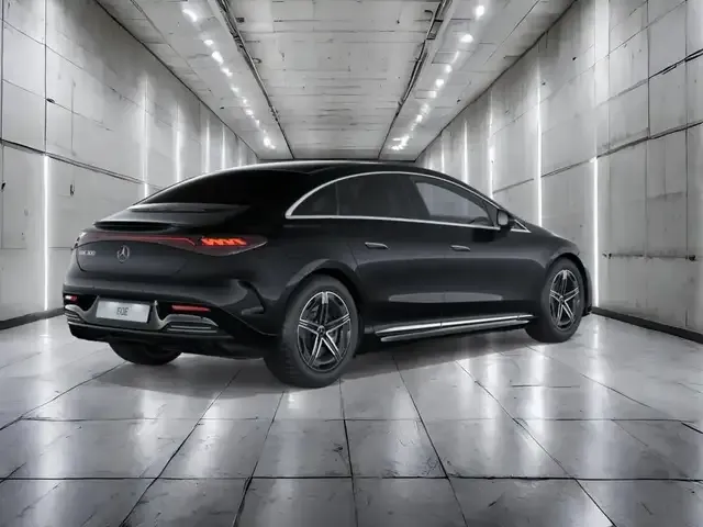 Mercedes-Benz EQE 300