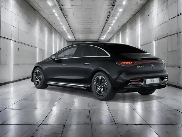 Mercedes-Benz EQE 300