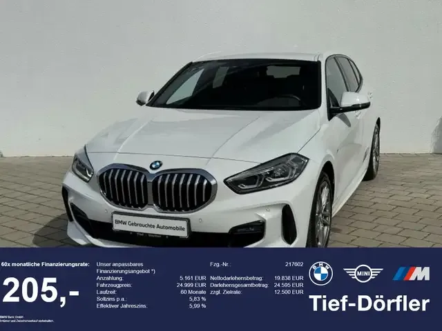 BMW 118