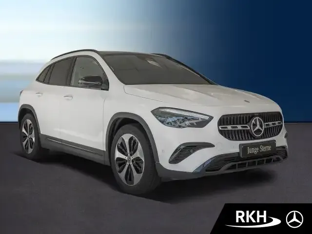 Mercedes-Benz GLA 180