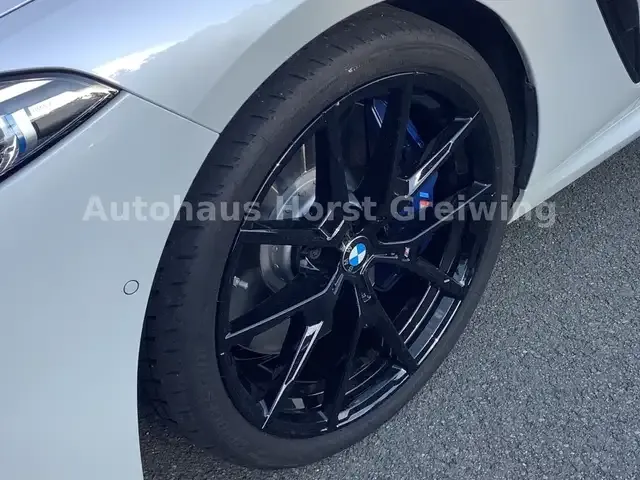 BMW M850