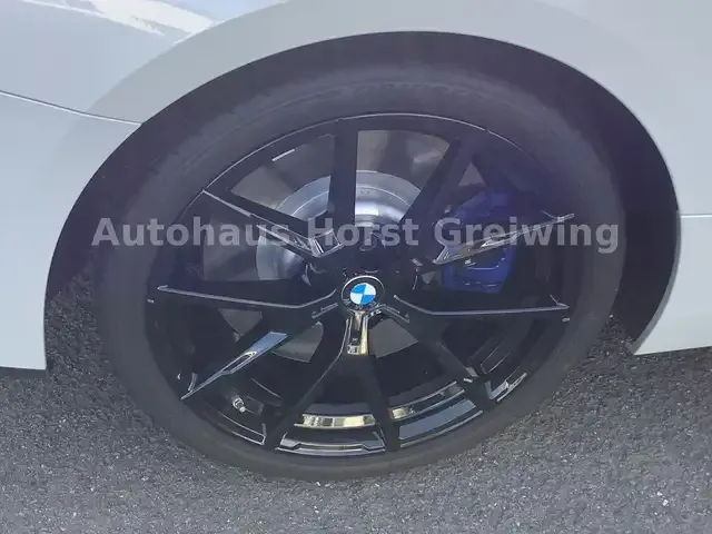 BMW M850
