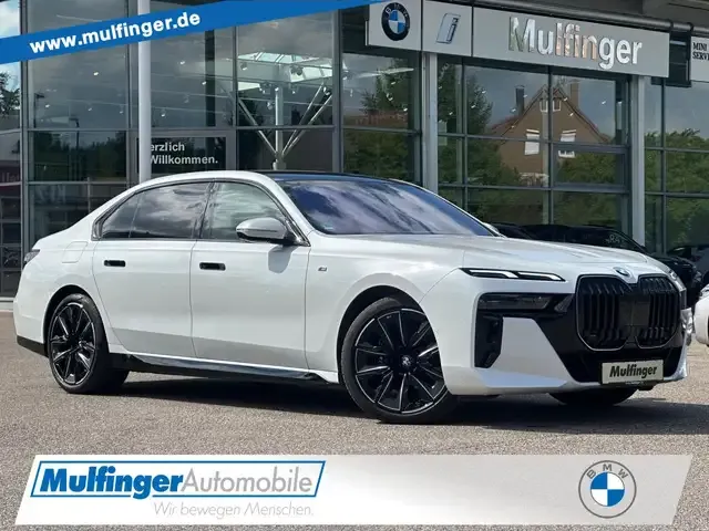 BMW 740