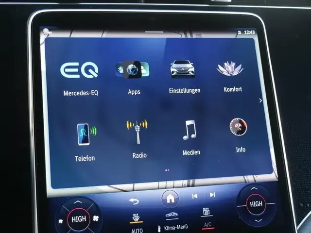 Mercedes-Benz EQE SUV