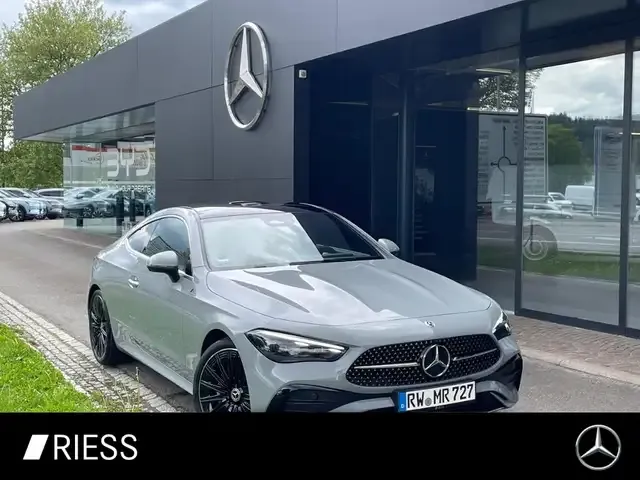 Mercedes-Benz CLE 200