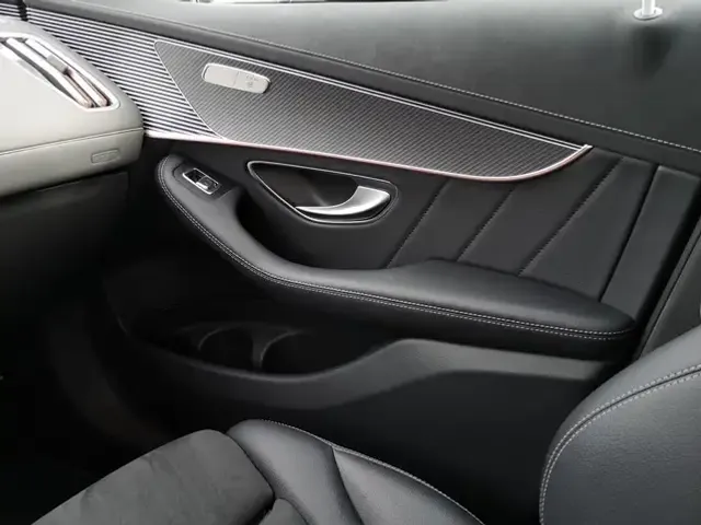 Mercedes-Benz EQC 400