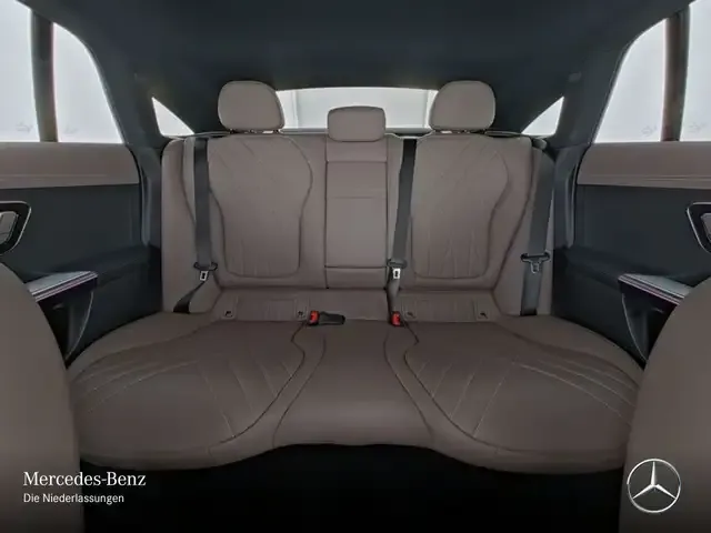 Mercedes-Benz EQE 500