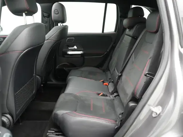 Mercedes-Benz GLB 250