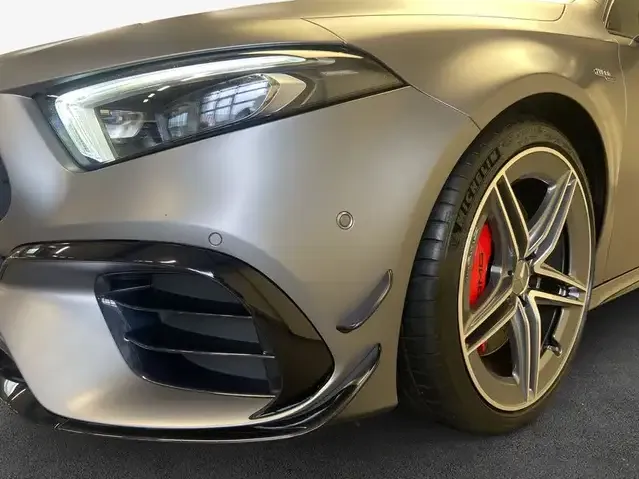 Mercedes-Benz A 45 AMG