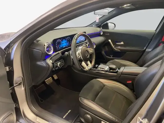 Mercedes-Benz A 45 AMG