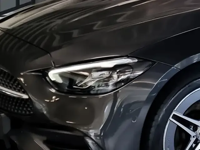 Mercedes-Benz C 300