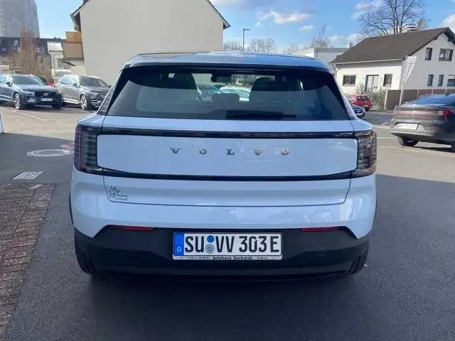Volvo EX30