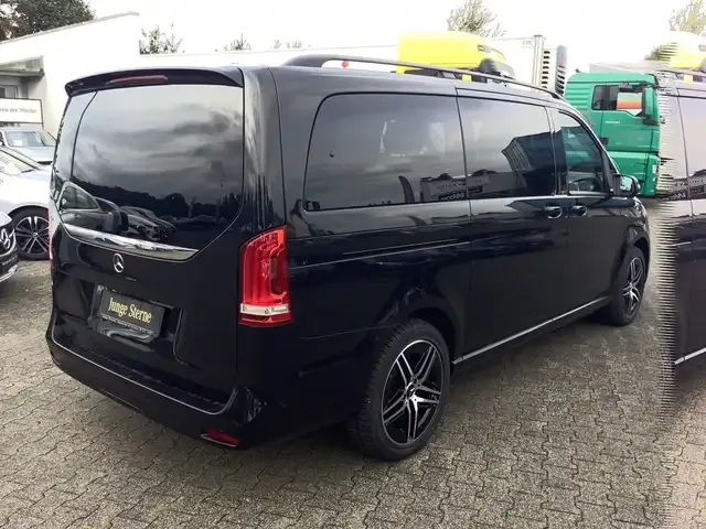 Mercedes-Benz V 300