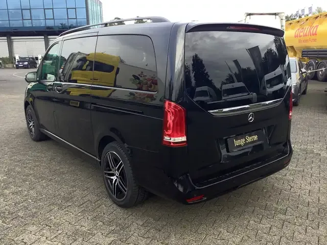 Mercedes-Benz V 300