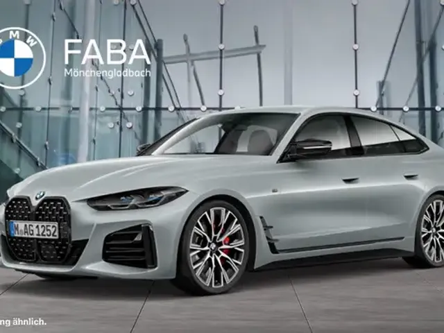 BMW 440