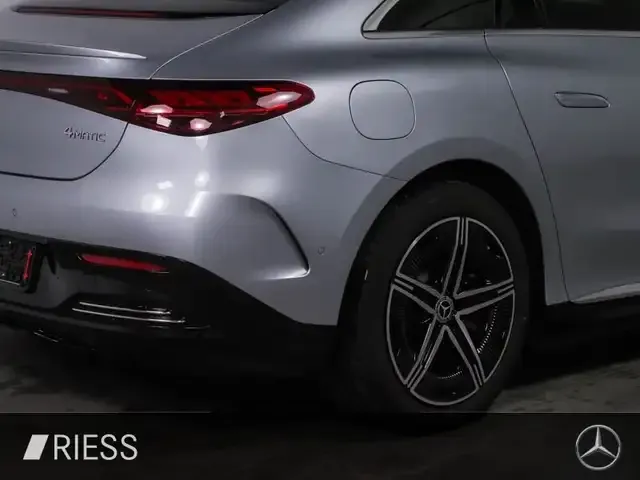 Mercedes-Benz EQE 500