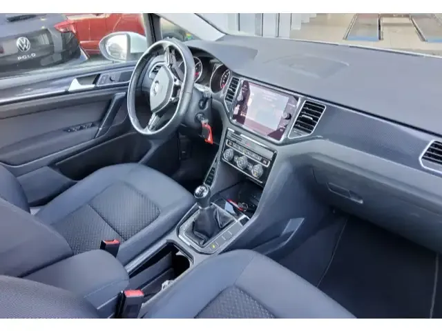 Volkswagen Golf Sportsvan