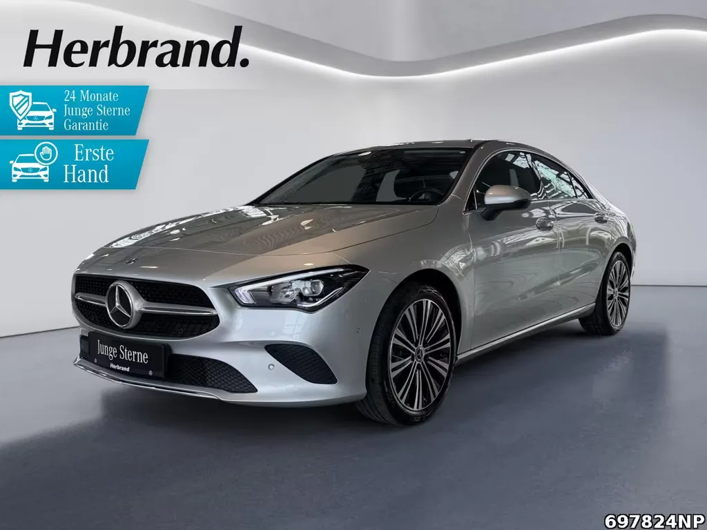 Mercedes-Benz CLA 180