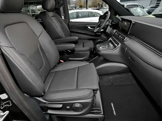 Mercedes-Benz V 250