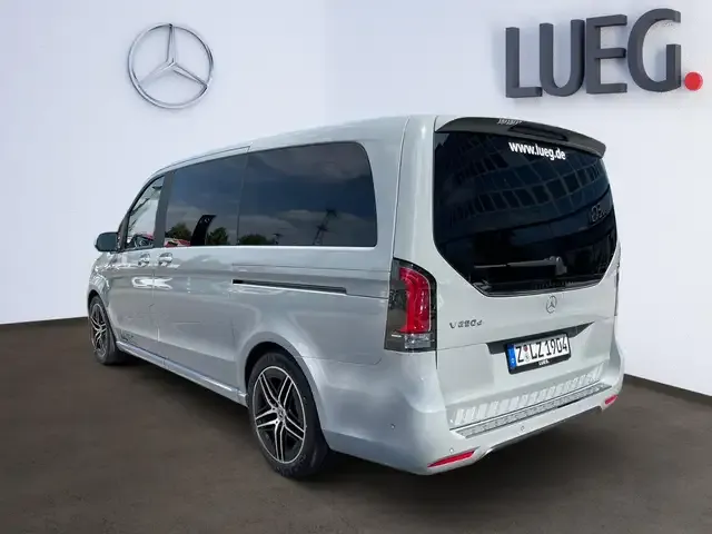 Mercedes-Benz V 250