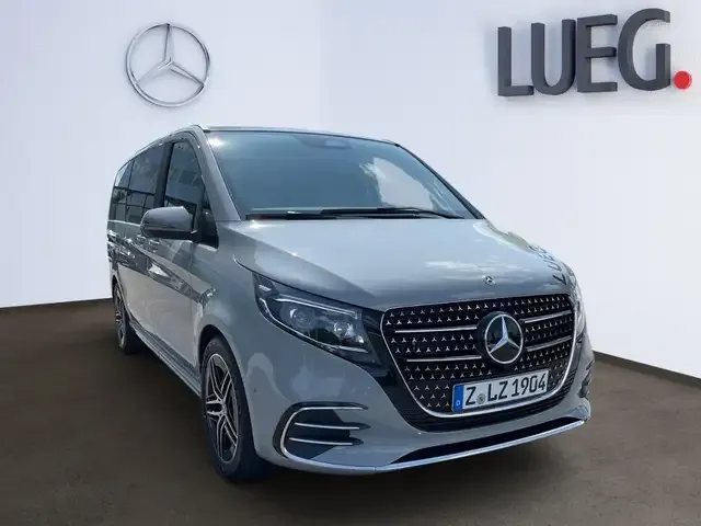 Mercedes-Benz V 250