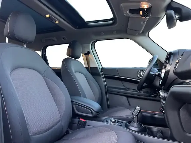 MINI Cooper D Countryman